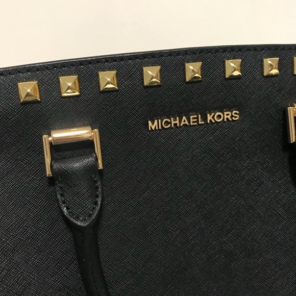 Michael Kors Selma Studs Satchel Black - Picture 4 of 6